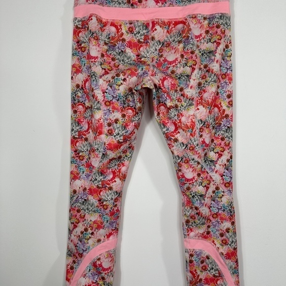 Lululemon Women's Sz 6 Run Inspire Crop II Flowabunga Mini Multi Bleached Coral - Picture 7 of 11